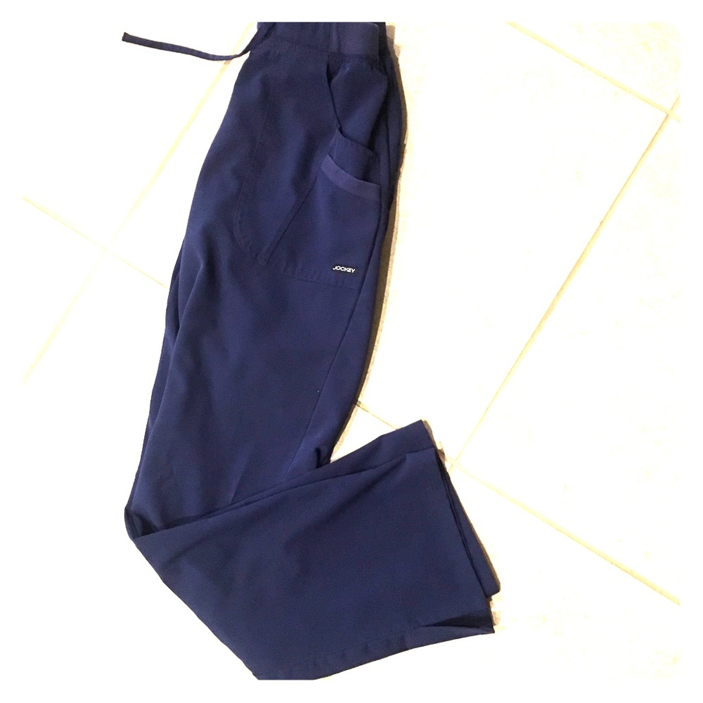 Jockey scrubs